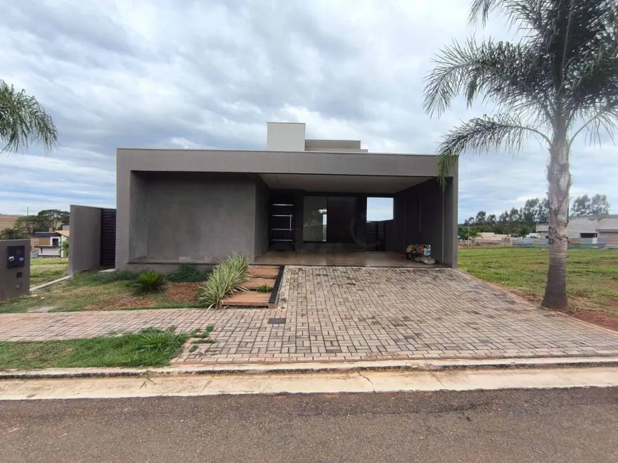 Foto 2 de Casa de Condomínio com 3 quartos à venda, 360m2 em Anapolis - GO