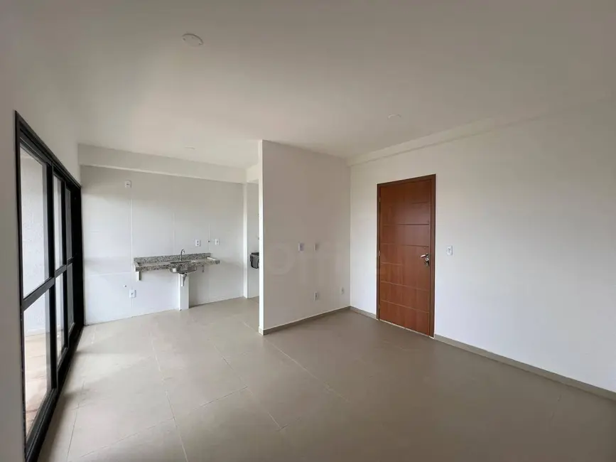 Foto 3 de Apartamento com 2 quartos para alugar, 48m2 em Vila Industrial, Anapolis - GO