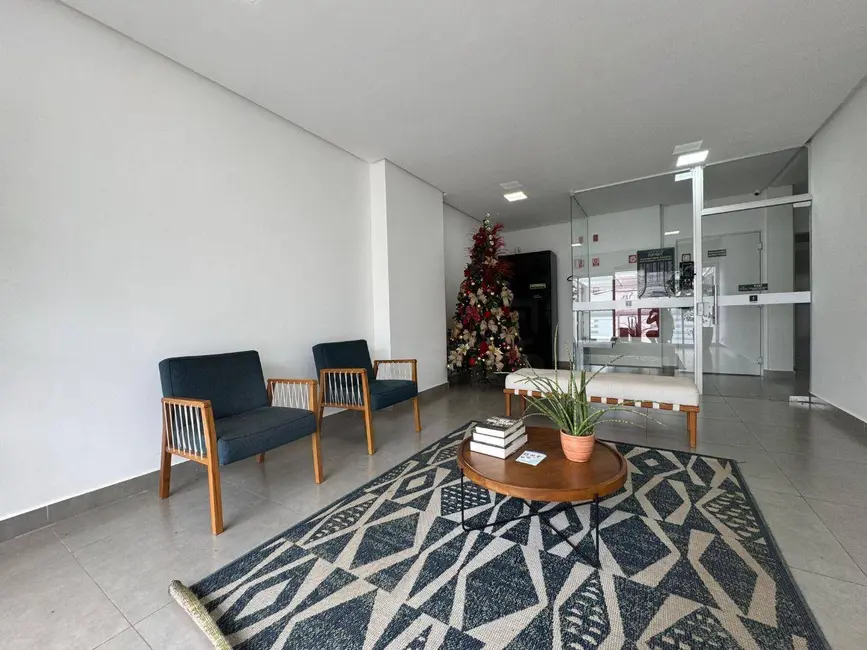 Foto 3 de Kitnet com 1 quarto para alugar, 32m2 em Maracananzinho, Anapolis - GO