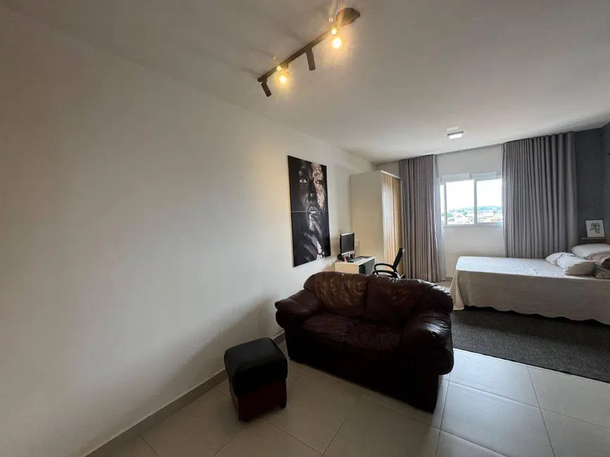 Foto 8 de Kitnet com 1 quarto para alugar, 32m2 em Maracananzinho, Anapolis - GO