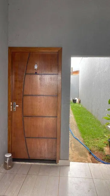 Casa com 3 quartos à venda, 200m2 em Residencial Arco-Íris, Anapolis - GO - imagem 4 Foto 4 de Casa com 3 quartos à venda, 200m2 em Residencial Arco-Íris, Anapolis - GO