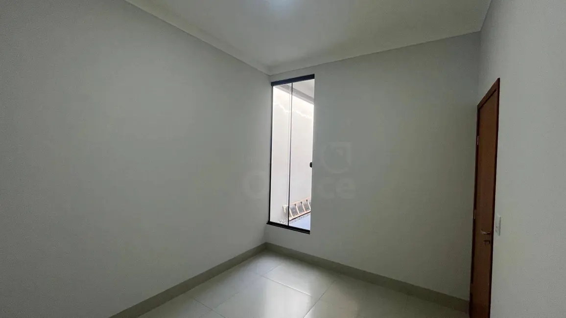 Foto 9 de Casa com 3 quartos à venda, 167m2 em Vila Jaiara, Anapolis - GO