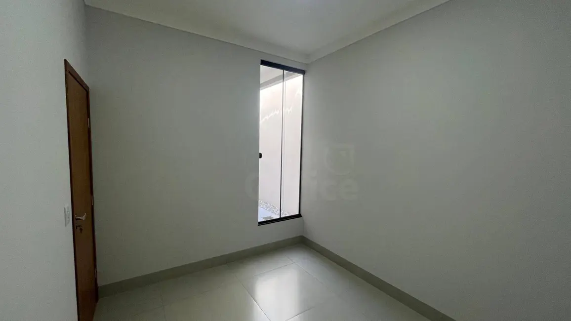 Foto 8 de Casa com 3 quartos à venda, 167m2 em Vila Jaiara, Anapolis - GO