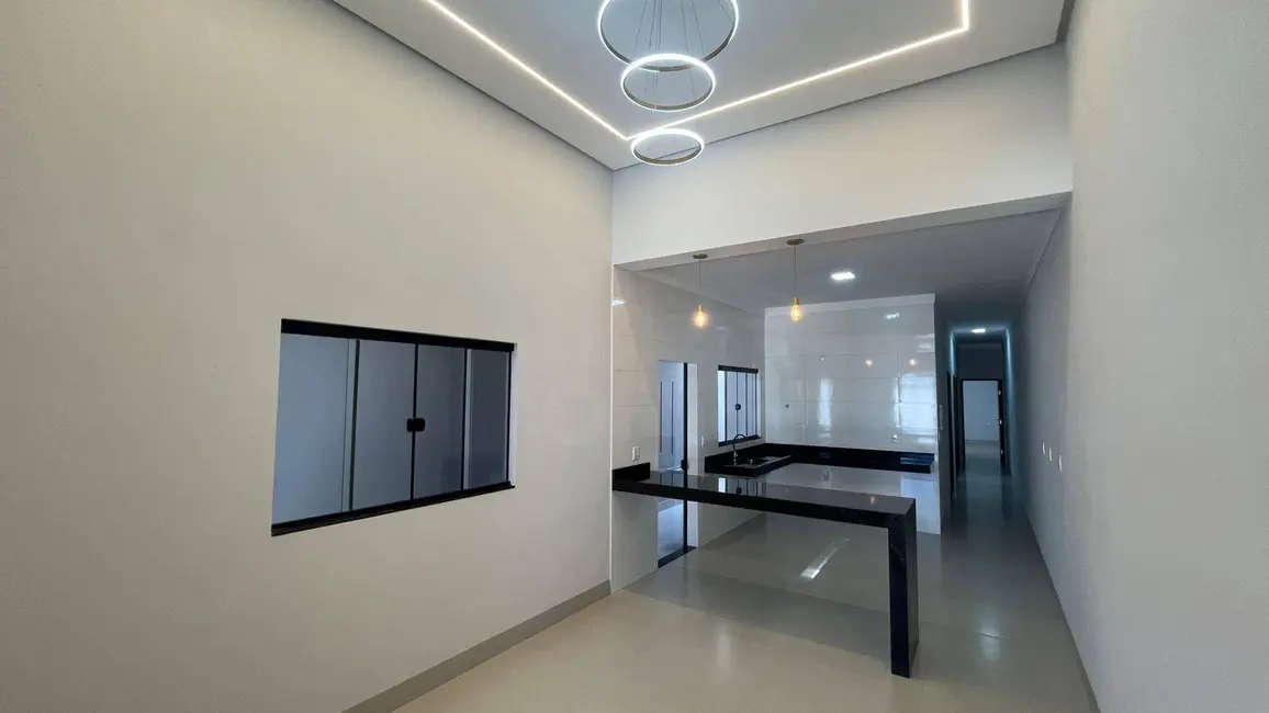 Foto 1 de Casa com 3 quartos à venda, 167m2 em Vila Jaiara, Anapolis - GO