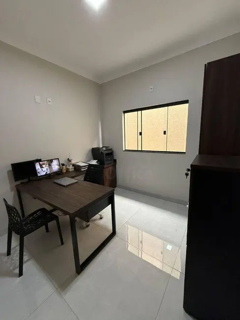 Sobrado com 3 quartos à venda, 150m2 em Jardim Ana Paula, Anapolis - GO - imagem 1 Foto 1 de Sobrado com 3 quartos à venda, 150m2 em Jardim Ana Paula, Anapolis - GO