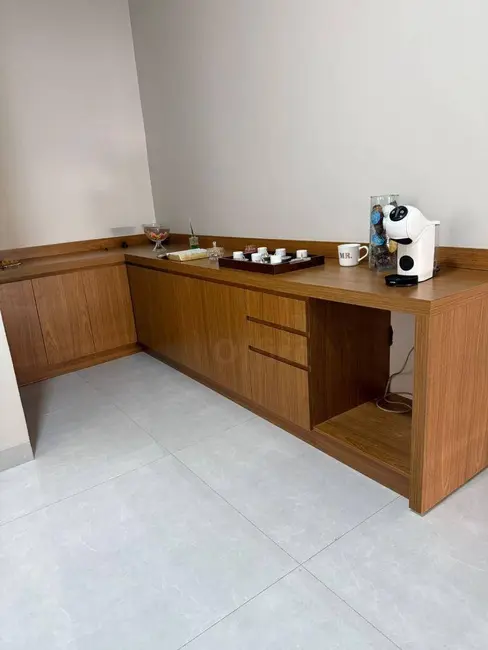 Sobrado com 3 quartos à venda, 150m2 em Jardim Ana Paula, Anapolis - GO - imagem 4 Foto 4 de Sobrado com 3 quartos à venda, 150m2 em Jardim Ana Paula, Anapolis - GO