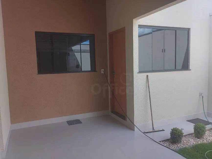 Foto 1 de Casa com 2 quartos à venda, 100m2 em Jardim Itália, Anapolis - GO