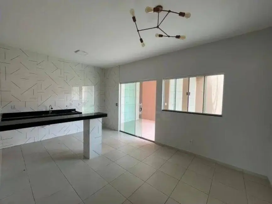 Foto 5 de Casa com 3 quartos à venda, 200m2 em Loteamento Residencial Verona, Anapolis - GO