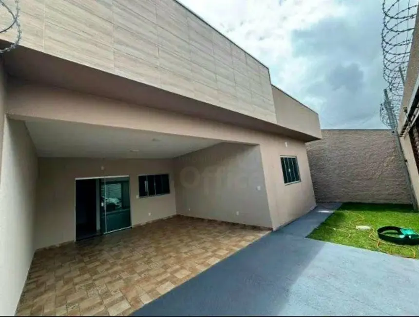 Foto 1 de Casa com 3 quartos à venda, 200m2 em Loteamento Residencial Verona, Anapolis - GO