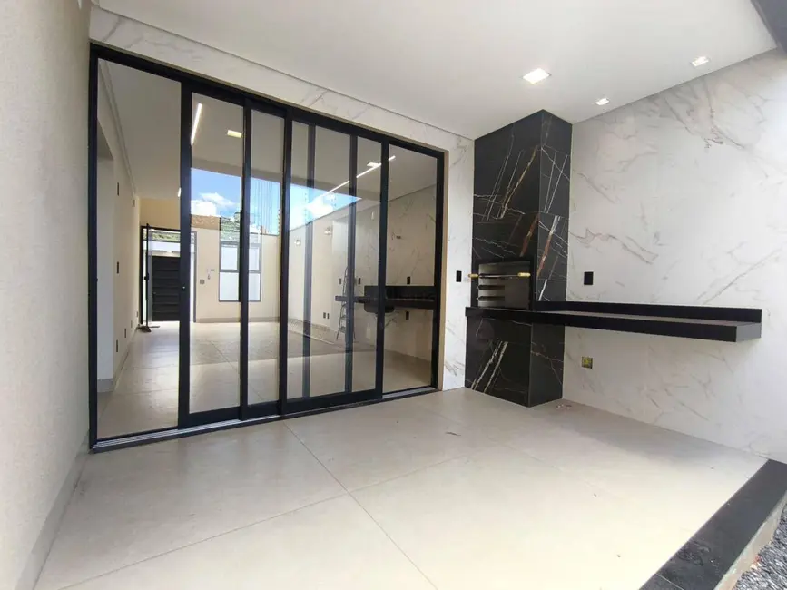 Casa com 3 quartos à venda, 225m2 em São Lourenço, Anapolis - GO - imagem 6 Foto 6 de Casa com 3 quartos à venda, 225m2 em São Lourenço, Anapolis - GO