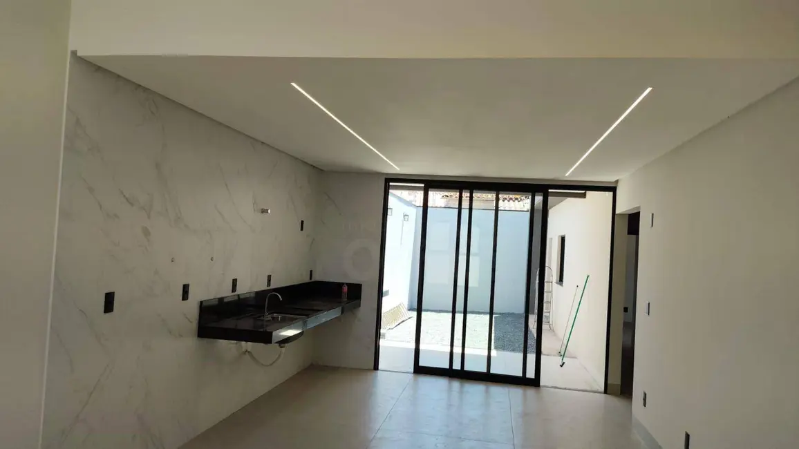 Casa com 3 quartos à venda, 225m2 em São Lourenço, Anapolis - GO - imagem 4 Foto 4 de Casa com 3 quartos à venda, 225m2 em São Lourenço, Anapolis - GO