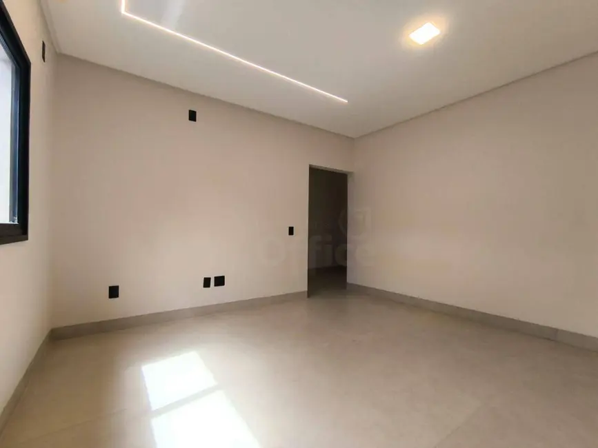 Casa com 3 quartos à venda, 225m2 em São Lourenço, Anapolis - GO - imagem 9 Foto 9 de Casa com 3 quartos à venda, 225m2 em São Lourenço, Anapolis - GO