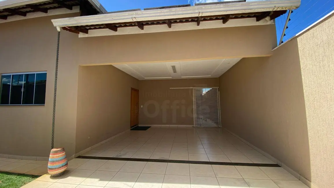 Foto 2 de Casa com 3 quartos à venda, 300m2 em Parque Brasília 2ª Etapa, Anapolis - GO