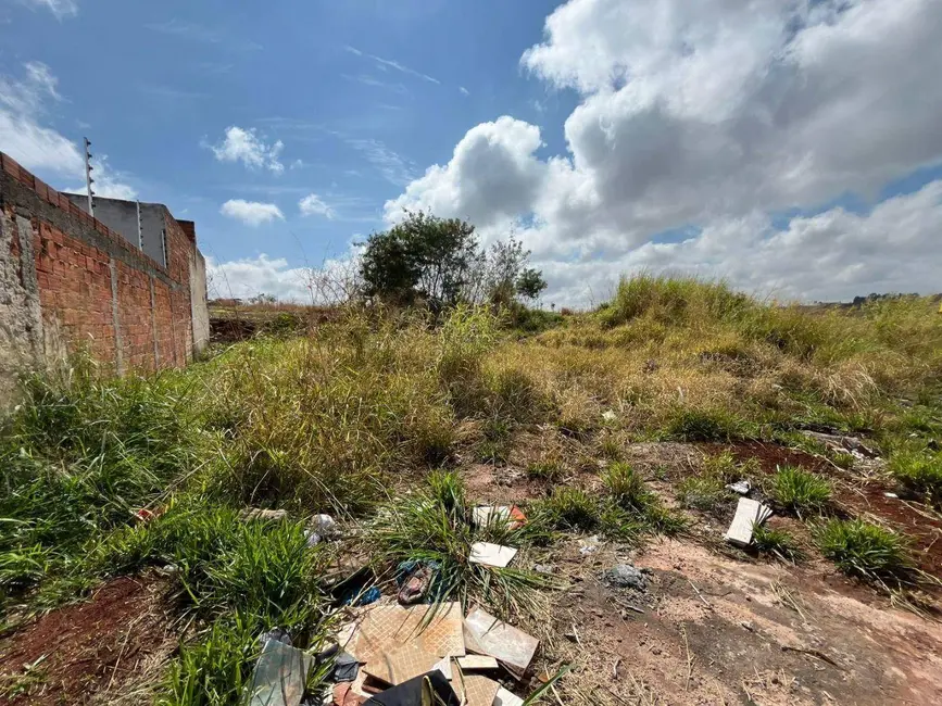 Foto 4 de Terreno / Lote à venda, 251m2 em Jardim Itália, Anapolis - GO