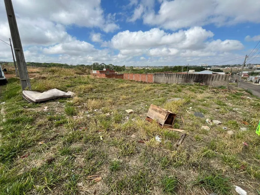 Foto 1 de Terreno / Lote à venda, 251m2 em Jardim Itália, Anapolis - GO