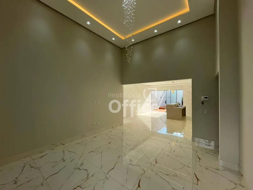 Foto 4 de Casa com 3 quartos à venda, 300m2 em Parque Brasília 2ª Etapa, Anapolis - GO