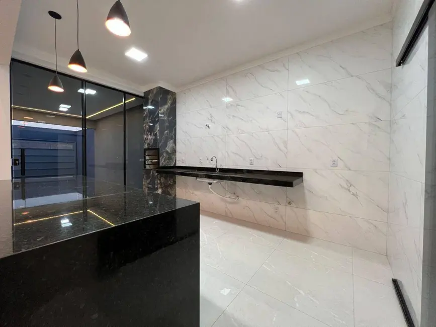 Casa com 3 quartos à venda, 175m2 em Parque Calixtópolis, Anapolis - GO - imagem 6 Foto 6 de Casa com 3 quartos à venda, 175m2 em Parque Calixtópolis, Anapolis - GO