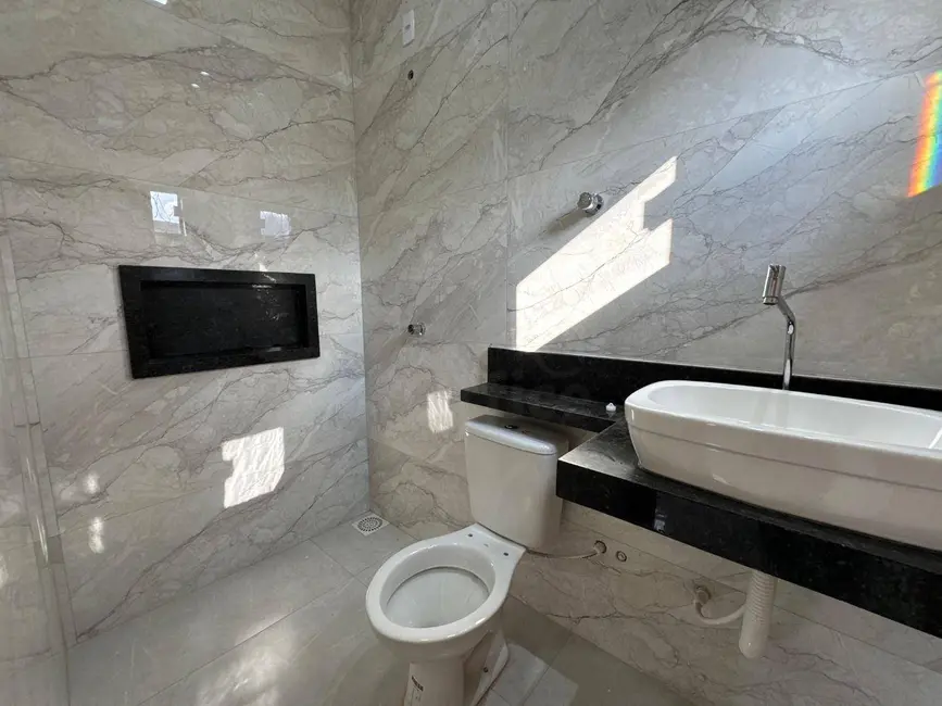 Foto 7 de Casa com 3 quartos à venda, 199m2 em Residencial Ildefonso Limírio, Anapolis - GO