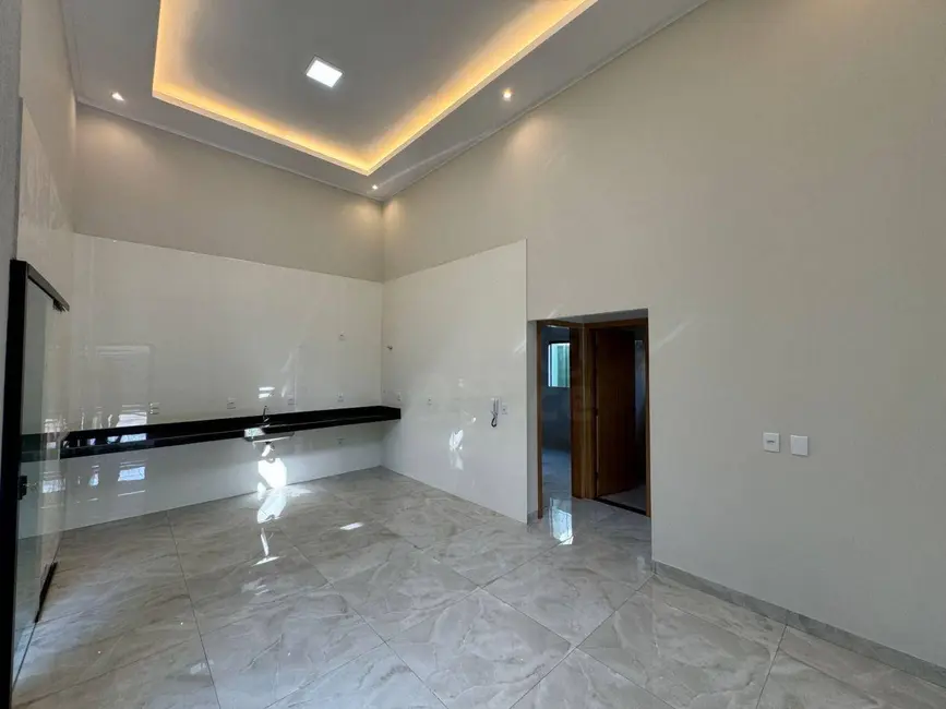Foto 3 de Casa com 3 quartos à venda, 150m2 em Residencial Ildefonso Limírio, Anapolis - GO