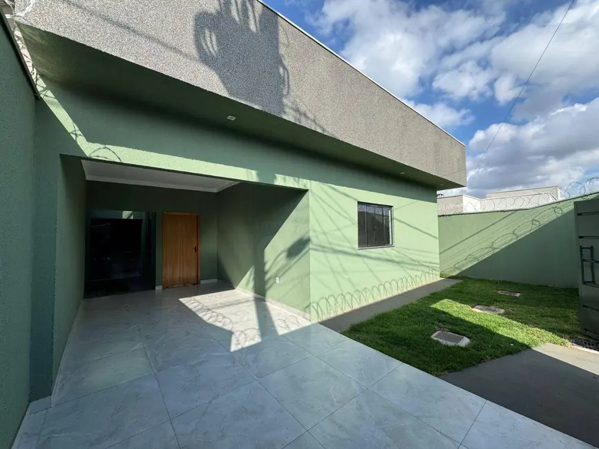 Foto 1 de Casa com 3 quartos à venda, 150m2 em Residencial Ildefonso Limírio, Anapolis - GO