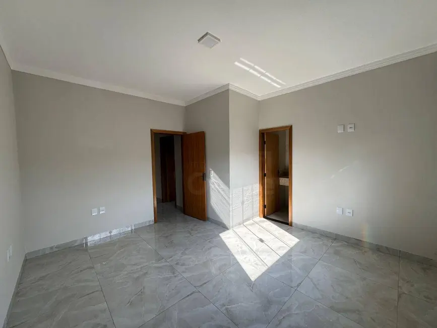 Foto 6 de Casa com 3 quartos à venda, 150m2 em Residencial Ildefonso Limírio, Anapolis - GO