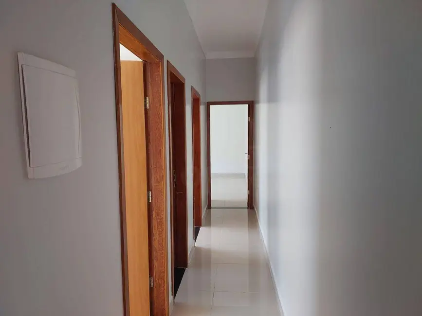 Casa com 3 quartos à venda, 150m2 em Parque Brasília, Anapolis - GO - imagem 9 Foto 9 de Casa com 3 quartos à venda, 150m2 em Parque Brasília, Anapolis - GO