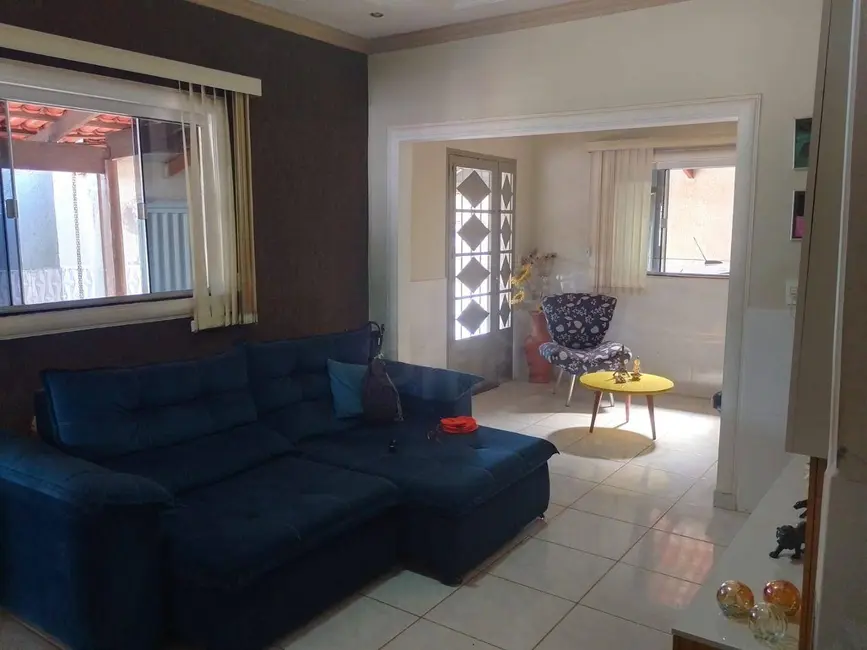 Foto 6 de Casa com 3 quartos à venda, 370m2 em Anapolis - GO