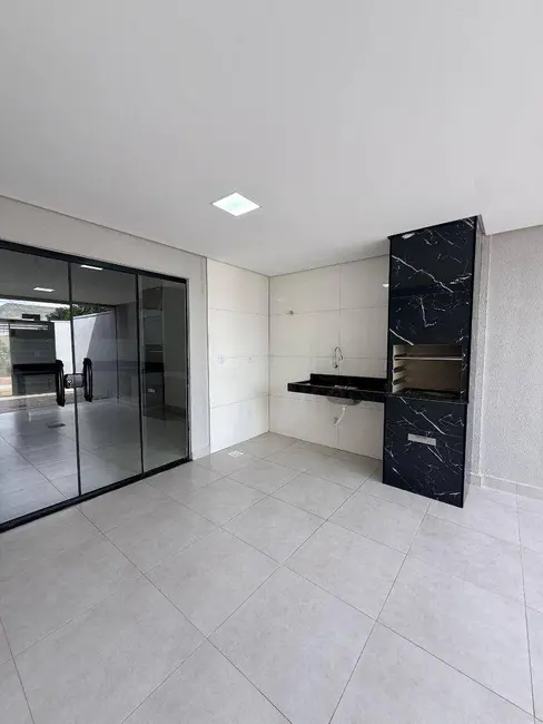 Foto 2 de Casa com 3 quartos à venda, 120m2 em Santos Dumont, Anapolis - GO