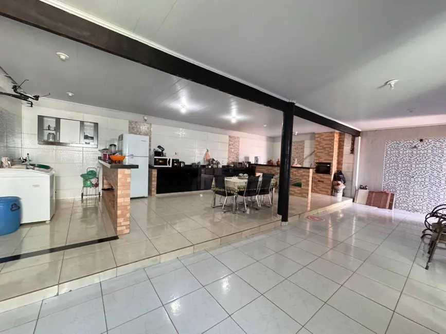 Foto 3 de Casa com 3 quartos à venda, 200m2 em Jardim Itália, Anapolis - GO