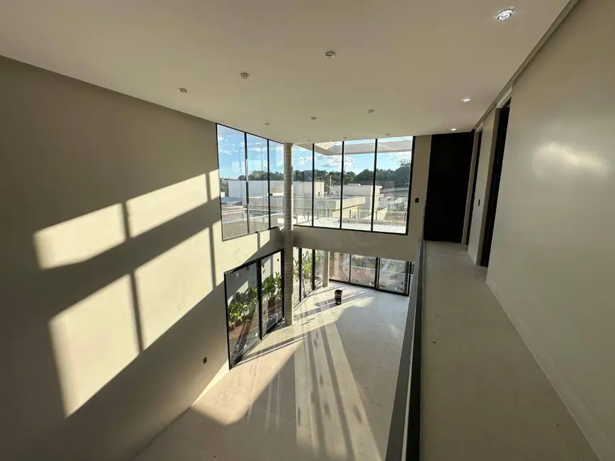 Foto 8 de Sobrado com 4 quartos à venda, 390m2 em Boa Vista, Anapolis - GO