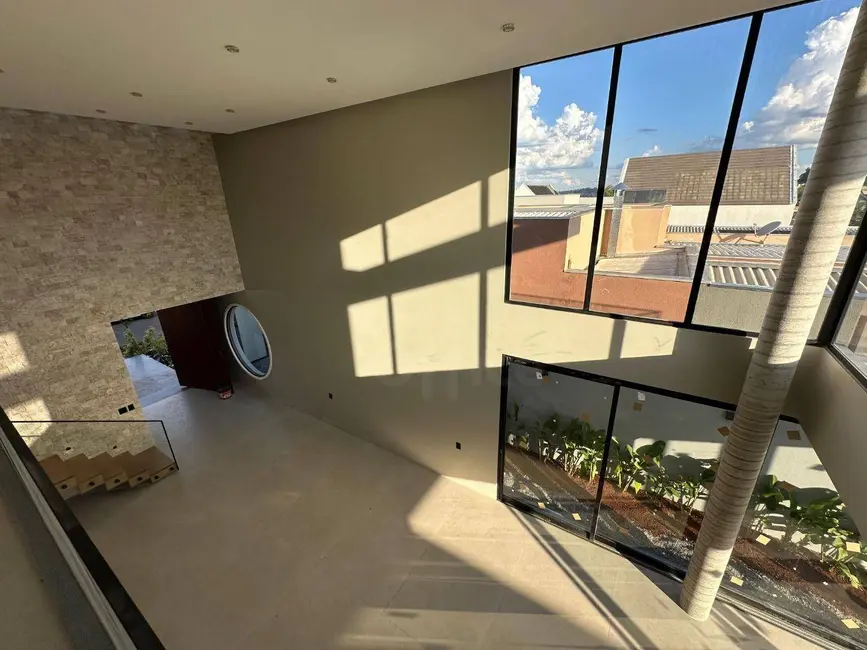 Foto 7 de Sobrado com 4 quartos à venda, 390m2 em Boa Vista, Anapolis - GO
