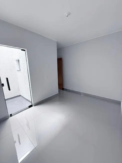 Foto 6 de Casa com 2 quartos à venda, 84m2 em Jardim Luzitano, Anapolis - GO