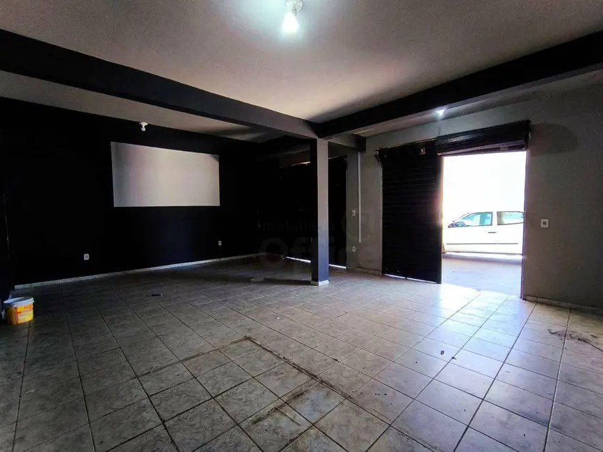 Sobrado com 5 quartos à venda, 360m2 em Jardim Alexandrina, Anapolis - GO - imagem 2 Foto 2 de Sobrado com 5 quartos à venda, 360m2 em Jardim Alexandrina, Anapolis - GO