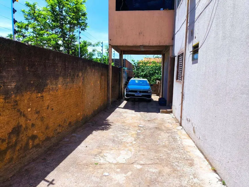 Sobrado com 5 quartos à venda, 360m2 em Jardim Alexandrina, Anapolis - GO - imagem 9 Foto 9 de Sobrado com 5 quartos à venda, 360m2 em Jardim Alexandrina, Anapolis - GO