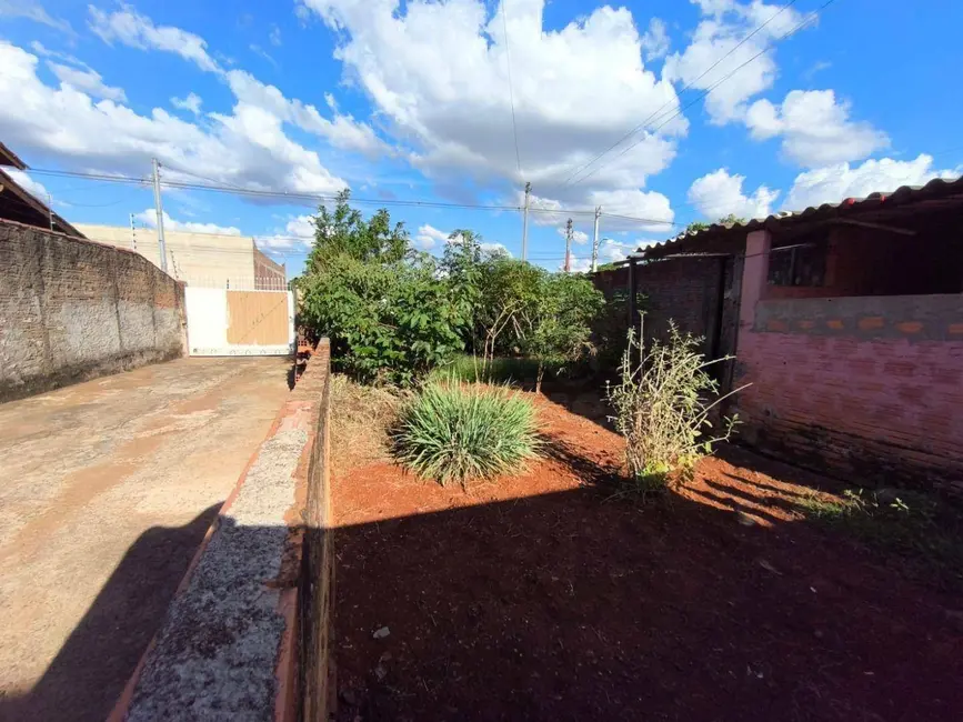 Foto 4 de Casa com 3 quartos à venda, 420m2 em Jóquei Club, Anapolis - GO