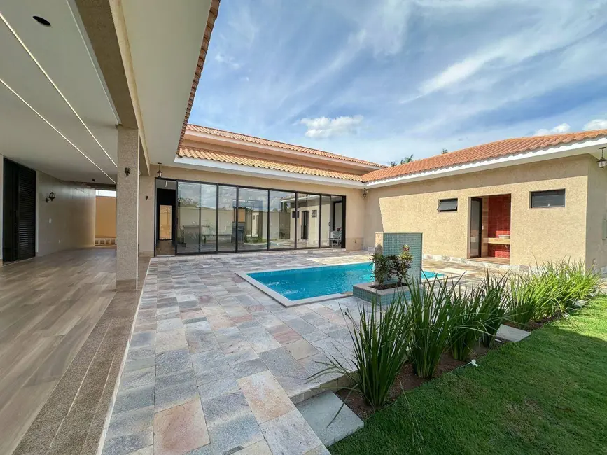 Foto 5 de Casa com 3 quartos à venda, 900m2 em Anápolis City, Anapolis - GO