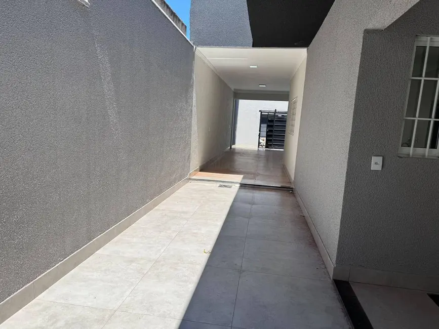 Foto 4 de Casa com 3 quartos à venda, 200m2 em Loteamento Residencial Verona, Anapolis - GO