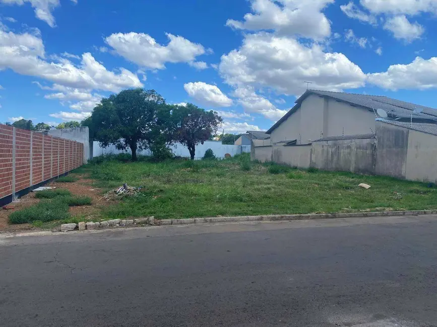 Foto 3 de Terreno / Lote à venda, 630m2 em Vila Santa Maria de Nazareth, Anapolis - GO