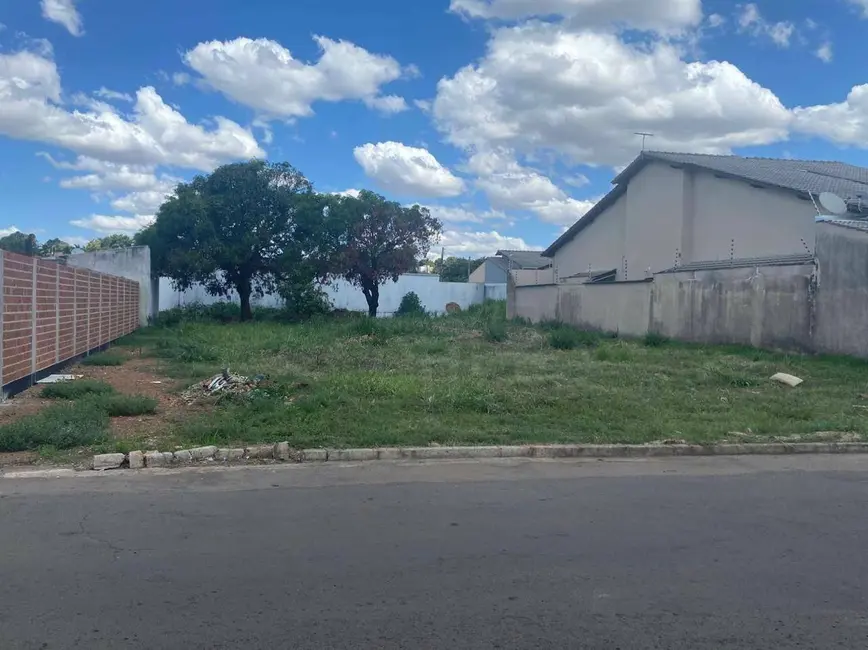 Foto 1 de Terreno / Lote à venda, 630m2 em Vila Santa Maria de Nazareth, Anapolis - GO