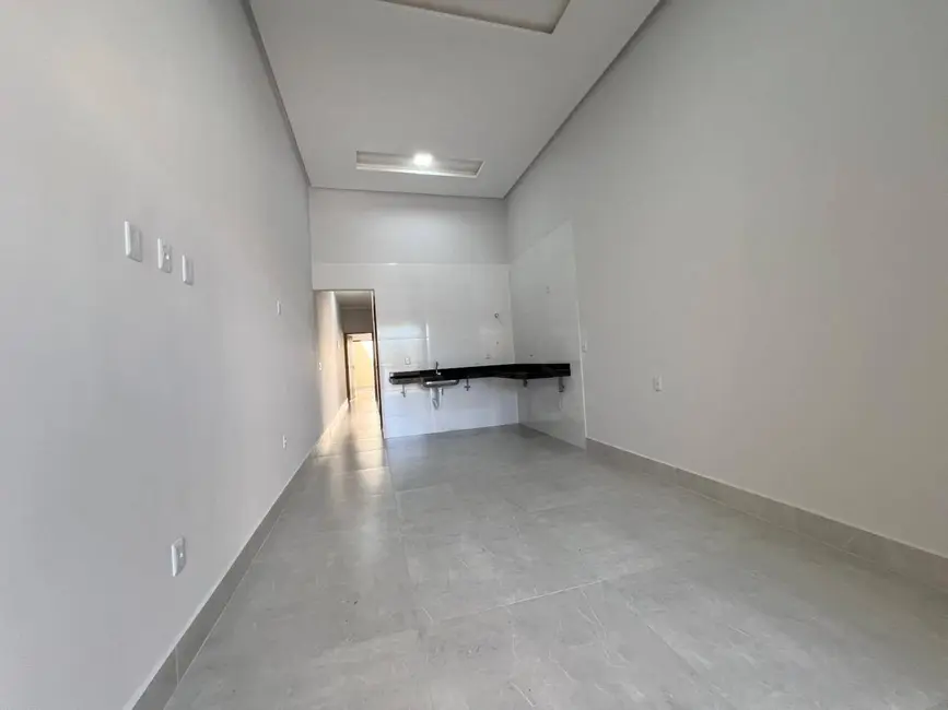 Foto 4 de Casa com 2 quartos à venda, 100m2 em Anapolis - GO