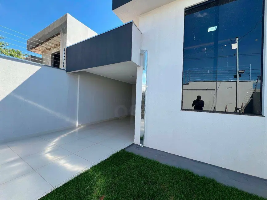 Casa com 3 quartos à venda, 183m2 em Residencial Alfredo Abrahão, Anapolis - GO - imagem 1 Foto 1 de Casa com 3 quartos à venda, 183m2 em Residencial Alfredo Abrahão, Anapolis - GO