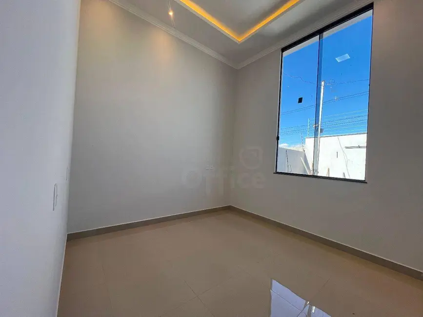 Casa com 3 quartos à venda, 183m2 em Residencial Alfredo Abrahão, Anapolis - GO - imagem 4 Foto 4 de Casa com 3 quartos à venda, 183m2 em Residencial Alfredo Abrahão, Anapolis - GO