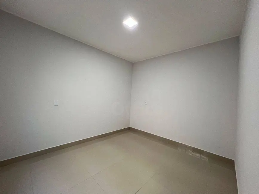 Casa com 3 quartos à venda, 183m2 em Residencial Alfredo Abrahão, Anapolis - GO - imagem 9 Foto 9 de Casa com 3 quartos à venda, 183m2 em Residencial Alfredo Abrahão, Anapolis - GO