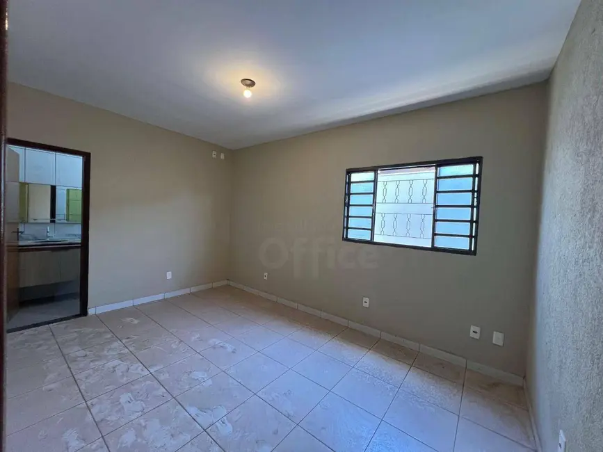 Foto 5 de Sobrado com 5 quartos à venda, 300m2 em Anapolis - GO