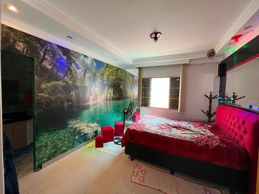 Foto 8 de Casa com 3 quartos à venda, 350m2 em Anapolis - GO