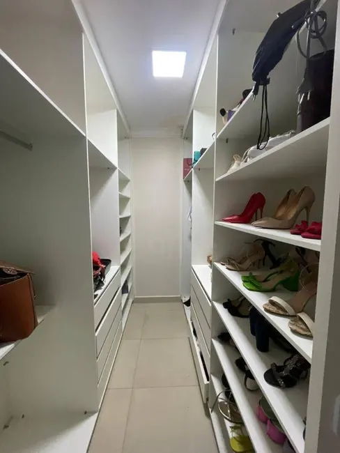 Foto 7 de Casa com 3 quartos à venda, 300m2 em Vila Santa Maria de Nazareth, Anapolis - GO