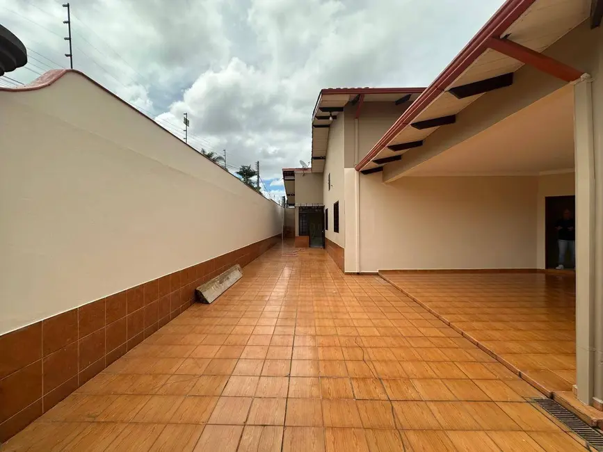 Foto 6 de Casa com 4 quartos à venda, 416m2 em Anápolis City, Anapolis - GO