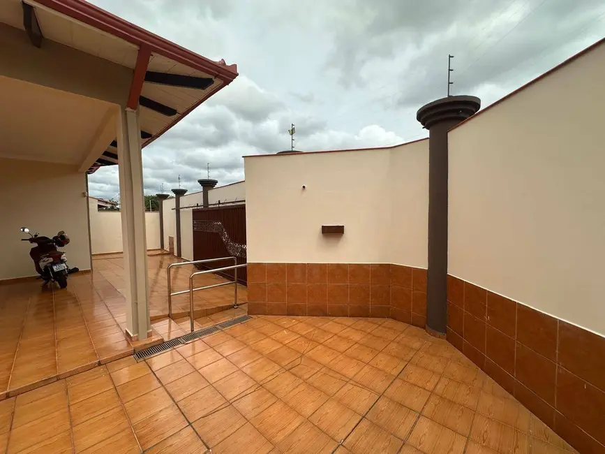 Foto 3 de Casa com 4 quartos à venda, 416m2 em Anápolis City, Anapolis - GO