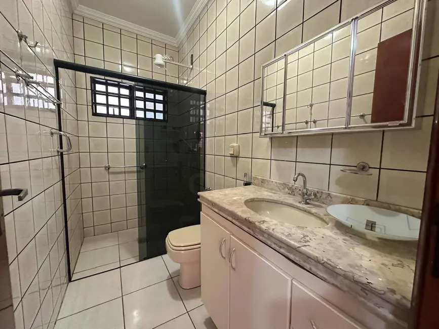 Foto 9 de Casa com 4 quartos à venda, 416m2 em Anápolis City, Anapolis - GO