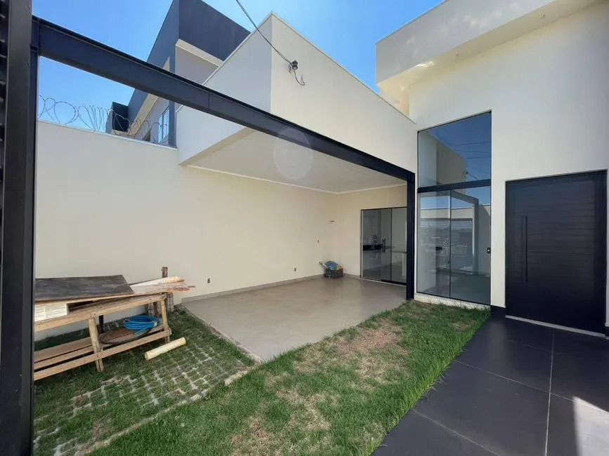 Foto 1 de Casa com 3 quartos à venda, 150m2 em Residencial Cerejeiras, Anapolis - GO